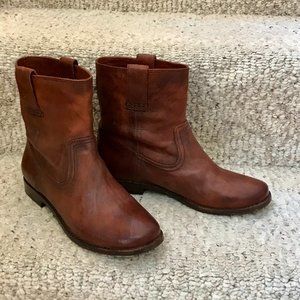 Frye Anna Leather Shortie Boot